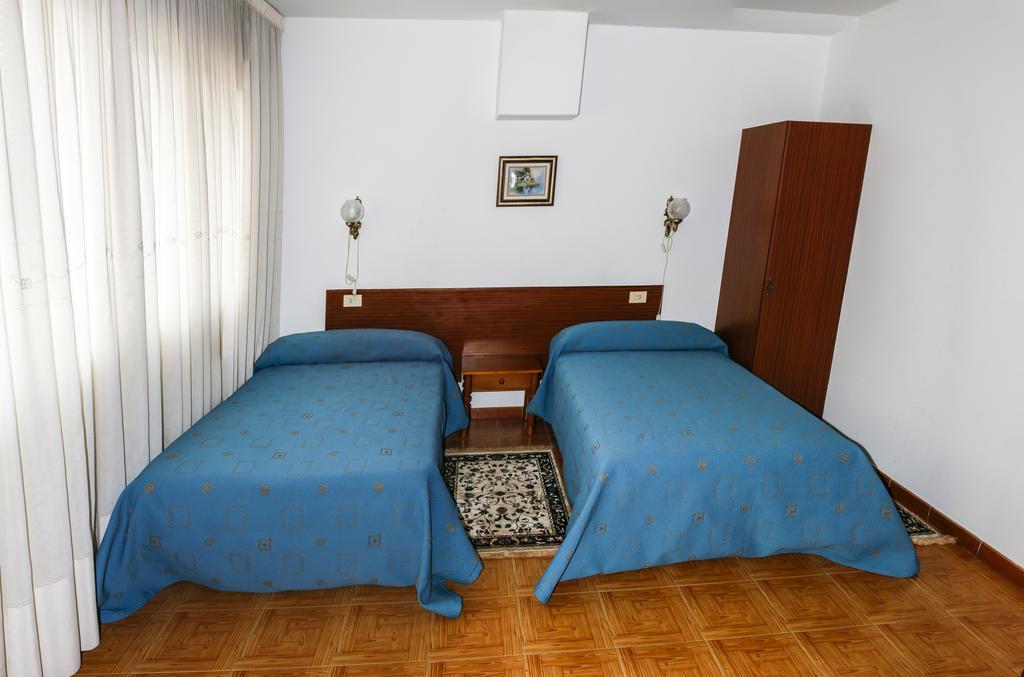 Pension Vazquez Vimianzo Стая снимка